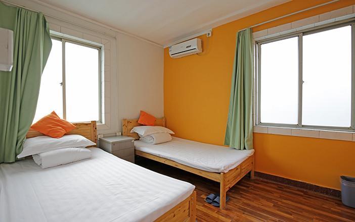 Zhuangse Chengdu Youth Hostel Kültér fotó